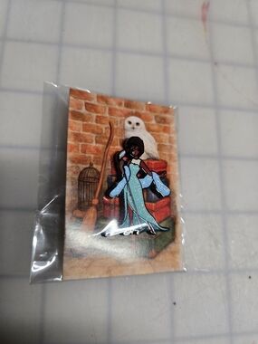The Singing Witch Pin